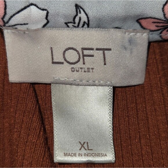 Loft Gray Lightweight Convertible Long Sleeve Blouse Top Size XL - Picture 6 of 7